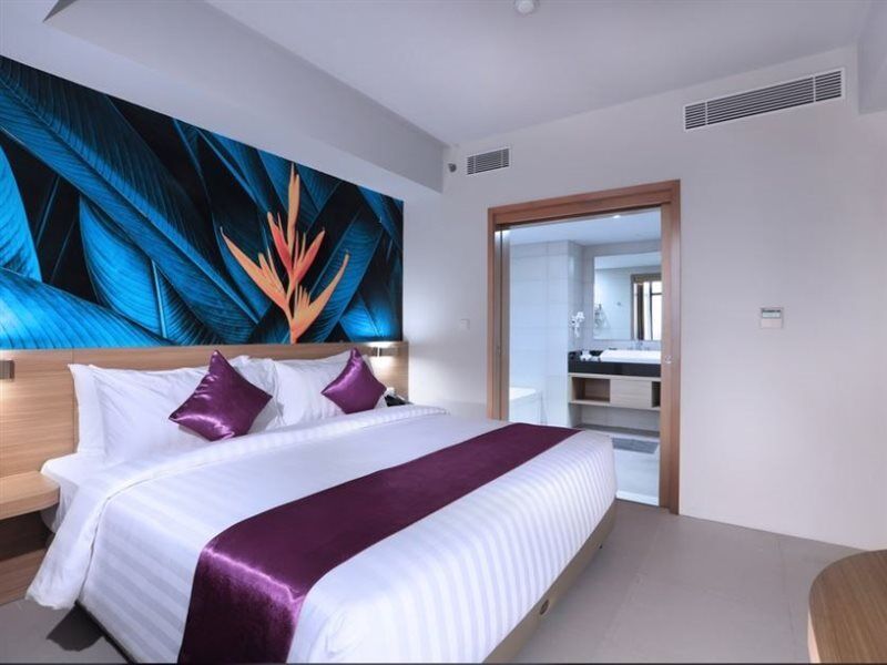 Quest Hotel Cikarang by ASTON Bekasi Eksteriør bilde